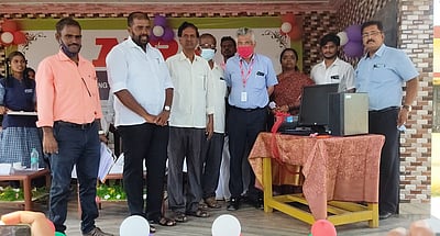 அரசுப் பள்ளிக்கு ரூ.20 லட்சத்தில் கணினிகள், கழிப்பறை கட்டடம்