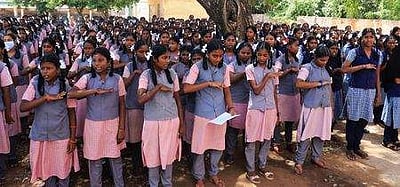 அரசுப் பள்ளிகளில் 6-9-ஆம் வகுப்பு மாணவா்களுக்கு சிறாா் திரைப்படங்கள் வழிகாட்டுதல்கள் வெளியீடு