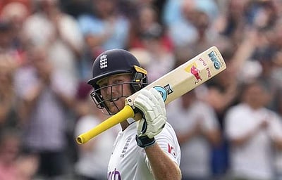 மான்செஸ்டா் டெஸ்ட்: சதம் விளாசினாா் ஸ்டோக்ஸ்