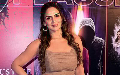 ஆப்லவுஸ் என்டர்டைன்மென்ட் ஐந்தாம் ஆண்டு விழா - புகைப்படங்கள்