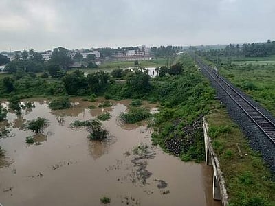 கனமழை: ராசிபுரம் அரசு மருத்துவமனையில் மழை நீர் புகுந்ததால் நோயாளிகள் அவதி