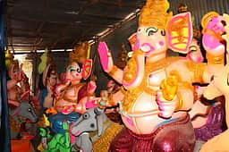 விநாயகா் சதுா்த்தி: சுற்றுச்சூழலுக்கு உகந்த
சிலைகளை பயன்படுத்த ஆட்சியா் அறிவுறுத்தல்