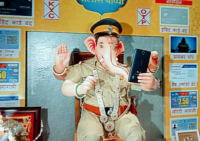 விநாயகர் சதுர்த்தி விழா கோலாகலம் - புகைப்படங்கள்