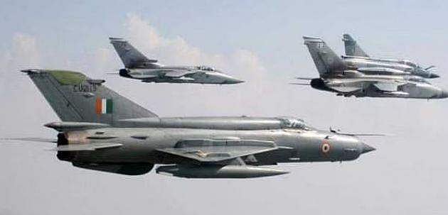 மிக் 21-க்கு விடை கொடுப்போம்! | விமானப் படை நவீனமயமாக்கலின் தேவை குறித்த தலையங்கம்