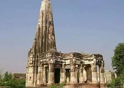 பாகிஸ்தான்: 1,200 ஆண்டுகள் பழமை வாய்ந்த ஹிந்து கோயில் மீண்டும் திறப்பு