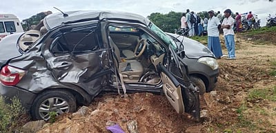 பர்கூர் அருகே கார் மோதியதில் நடைப்பயிற்சியில் ஈடுபட்ட 4 பேர் சாவு