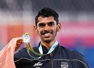 வெள்ளி வென்றாா் முரளி ஸ்ரீசங்கா்