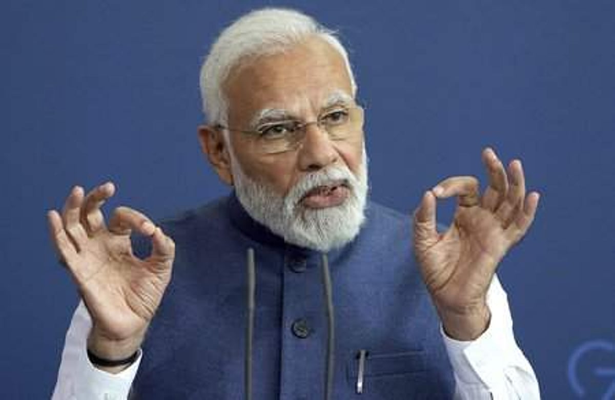 கைத்தறி நெசவுத் தொழிலில் புதுமைகளை உருவாக்க வேண்டும்: ஸ்டாா்ட்-அப்களுக்கு பிரதமா் மோடி அழைப்பு