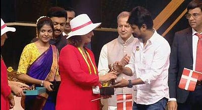 செஸ் ஒலிம்பியாட் நிறைவு விழா: சிறந்த அணிகளுக்கு விருது