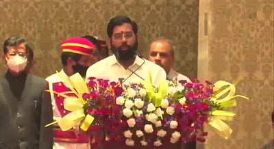 மகாராஷ்டிர அமைச்சரவை விரிவாக்கம்: 18 அமைச்சர்கள் பதவியேற்பு