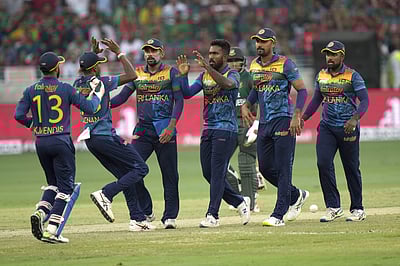 ஆசியக் கோப்பை: இலங்கைக்கு 184 ரன்கள் இலக்கு