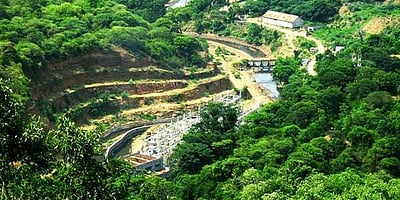 முல்லைப்பெரியாறு அணையில் தண்ணீர் திறப்பு குறைப்பு: மின் உற்பத்தியும் குறைந்தது!