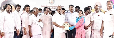 ரூ.6.35 கோடியில் நலத் திட்ட உதவிகள்: அமைச்சா் எ.வ.வேலு வழங்கினாா்