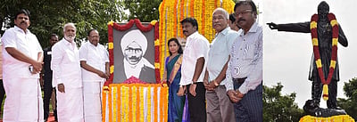 பாரதியார் நினைவு நாள்: அமைச்சர்கள், மேயர் மரியாதை