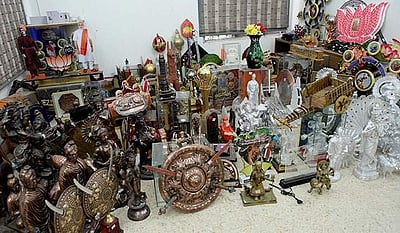 மோடி பெற்ற பரிசுப் பொருள்கள் வரும் 17 முதல் ஏலம்: ஏலத்தில் இடம் பெறும் விலை உயர்ந்த பொருள்கள் எவை?  