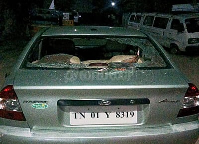 கடல் அட்டை கடத்தலை தடுக்க முயன்ற காவல்துறை மீது தாக்குதல்