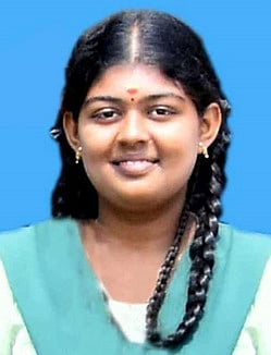 பைக் மீது கன்டெய்னா் லாரி மோதல்: பள்ளிக்குச் சென்ற சகோதரிகள் பலி