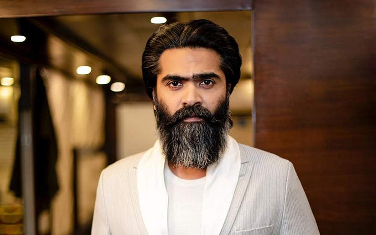 வெந்து தணிந்தது காடு நாயகன் 'சிலம்பரசன்' - புகைப்படங்கள்