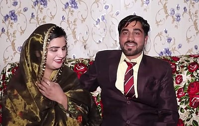 மருத்துவமனை தூய்மை பணியாளரை கரம் பிடித்த பெண் மருத்துவர்