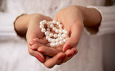 முத்துகளை வாங்குவது எப்படி?