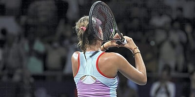 சென்னை ஓபன் பட்டம் வென்ற 17 வயது லிண்டா: படங்கள்