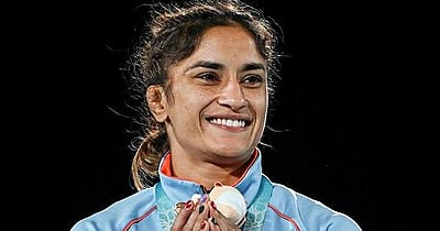 நாங்கள் விளையாட்டு வீரர்கள், ரோபோட்கள் அல்ல: பிரபல வீராங்கனை சாடல்