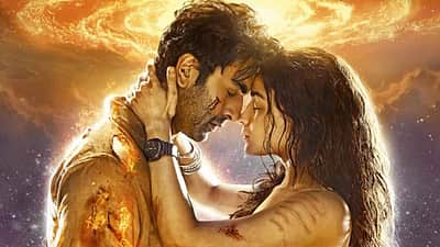 ’பிரம்மாஸ்திரம்' படத்தின் பட்ஜெட் இத்தனை கோடிகளா? அதிர்ச்சியில் பாலிவுட்