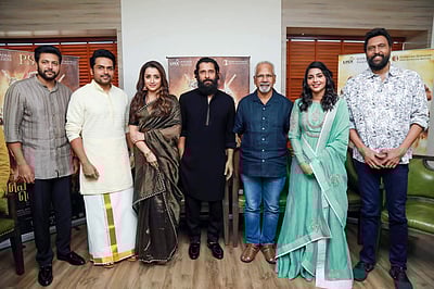 பிரமோஷனல் டூரில் பொன்னியின் செல்வன் படக்குழுவினர் - புகைப்படங்கள்