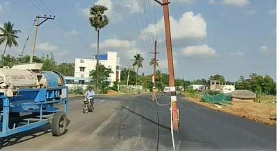 ஒப்பந்ததாரர்களின் அலட்சியம்