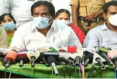 பதிவுத் துறை வருவாய் ரூ.8,000 கோடியைக் கடந்தது: அமைச்சா் பி.மூா்த்தி தகவல்