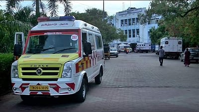 நெல்லை அரசு மருத்துவக் கல்லூரி மருத்துவமனையில் மேலும் ஒரு அவலம்: வைரலாகும் விடியோ!