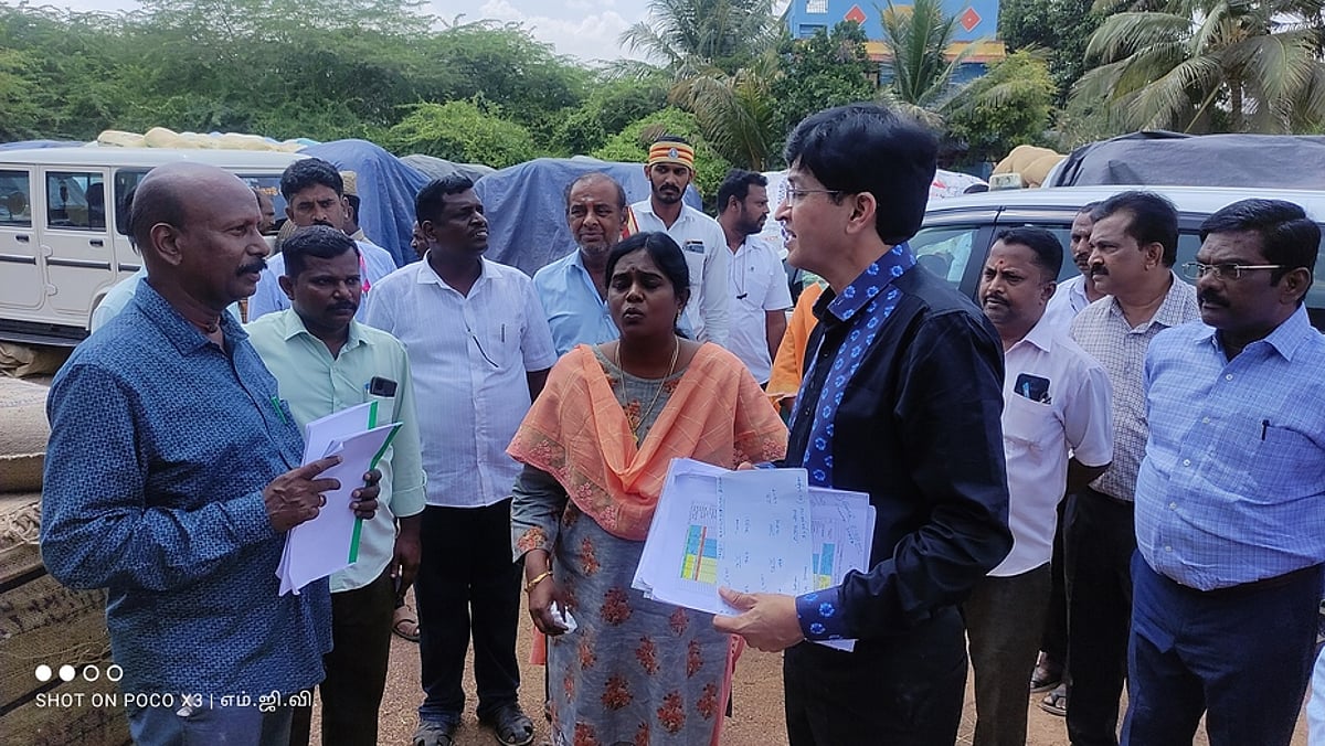 வாக்குப் பதிவு இயந்திரம் பழுது அடைந்தால் உடனடியாக
மாற்று இயந்திரம் வழங்கப்படும்:
ஜெ. ராதாகிருஷ்ணன் தகவல்