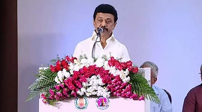 மொழியால் இணைந்தோரை சாதி, மதத்தால் பிரிக்க முடியாது: முதல்வர் ஸ்டாலின்