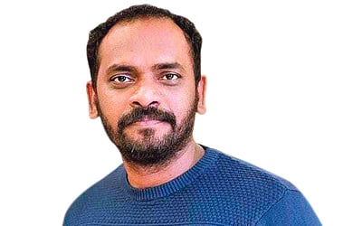 கைக்கு எட்டும் தூரத்தில் எல்லாம்!