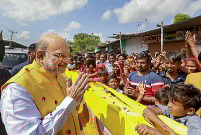குஜராத்தில் மேம்பாலத்தைத் திறந்துவைத்தார் அமித்ஷா! 