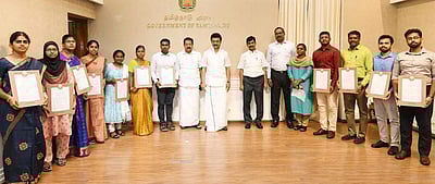 அரசு பாலிடெக்னிக் விரிவுரையாளர்களுக்கு பணி நியமன ஆணை: முதல்வர் வழங்கினார்