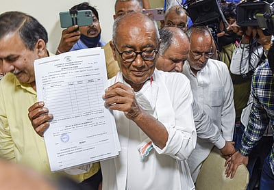 காங்கிரஸ் தலைவர் தேர்தலில் போட்டி: திக்விஜய் சிங் அறிவிப்பு