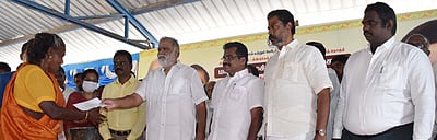 மக்கள் தொடா்பு முகாமில் 2,167 பேருக்குரூ. 3.96 கோடிக்கு நலத்திட்ட உதவிகள் வழங்கல்