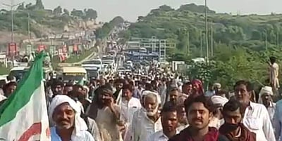 பாகிஸ்தான் தலைநகரில் ஆயிரக்கணக்கான விவசாயிகள் போராட்டம்