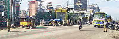 திருப்பத்தூா் போக்குவரத்து சீரமைப்பு