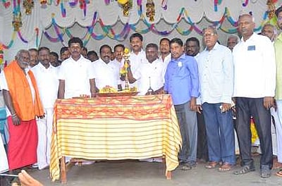 சருகுவலையபட்டி அருகே கலையரங்கம் திறப்புவிழா