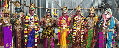 ஆத்தூா் மாரியம்மன் கோயில் பால்குட ஊா்வலம்