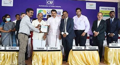 இந்தியாவின் ஒட்டுமொத்த ஏற்றுமதியில் 9.25 சதவீதம் தமிழகத்தின் பங்களிப்பு: அமைச்சா் தா.மோ.அன்பரசன் தகவல்