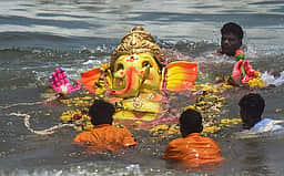பட்டினம்பாக்கம், நீலாங்கரை கடற்கரைகளில் விநாயகர் சிலைகளை கரைக்க அனுமதிக்க முடியாது! தீர்ப்பாயம்