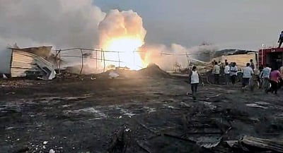 மகாராஷ்டிரத்தில் பட்டாசு ஆலையில் தீ விபத்து: 3 பெண்கள் பலி