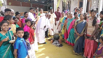 கோவையில் கிறிஸ்தவ ஆலயத்தில் பொங்கல் பண்டிகை விழா!