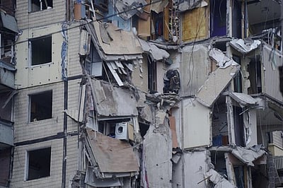 உக்ரைன் ரஷிய தாக்குதலில் 40 போ் பலி