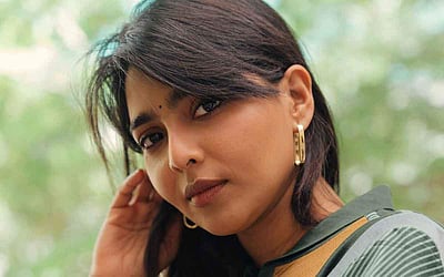 கிறங்கடிக்கும் ஐஸ்வர்யா லட்சுமி - புகைப்படங்கள்