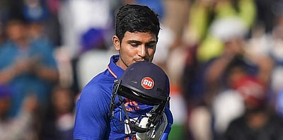 ஒருநாள் கிரிக்கெட்டில் இரட்டைச் சதம் எடுத்த இந்திய வீரர்களின் பட்டியல்!