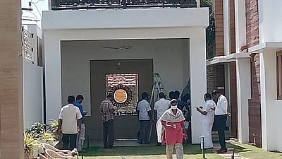 முன்னாள் அதிமுக எம்எல்ஏ கே.பி.பி. பாஸ்கர் வீட்டில் சொத்து மதிப்பீட்டுக் குழு ஆய்வு!